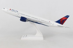 Skymarks Delta 777-200 1/200 2007 Livery / Thumbnail